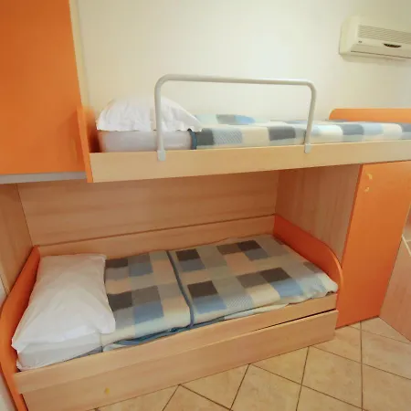 Apartment Locazione Turistica Porto Antico.21 *